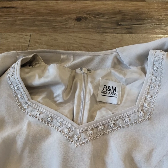 R & M Richards Dress & jacket 10 Beige Beaded VNeck Long Lined Mother Of Bride - Picture 14 of 14